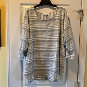 Rose & Olive Gray Striped Long Sleeve Top